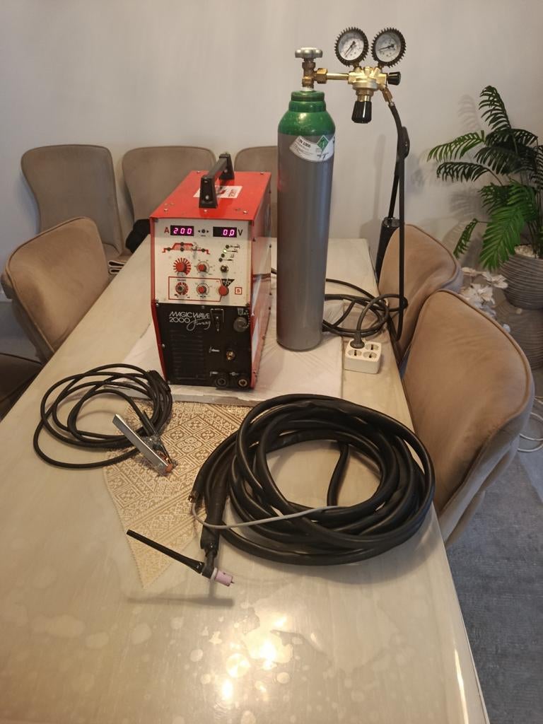 Ac dc laspost.fronius fuzzy magic weve 220v 200 amp, Doe-het-zelf en Bouw, Ophalen