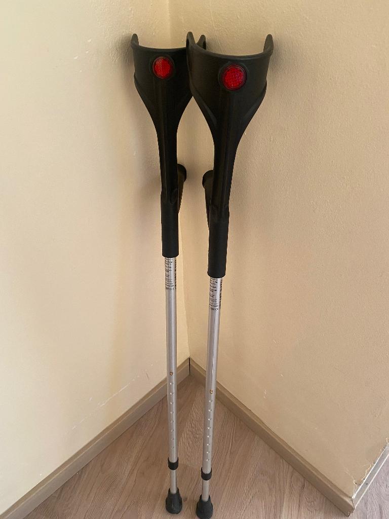 Béquille, Ophalen, Gebruikt