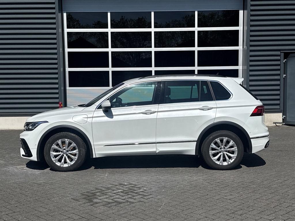 Volkswagen Tiguan 1.4 TSI eHybrid R-Line , 360 camera, trekh, Autos, Volkswagen, 1395 cm³, Cuir et Alcantara, Achat, 1800 kg