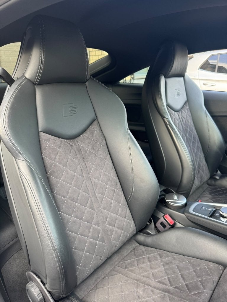 Audi TT, Autos, 1305 kg, Noir, 2 portes, Automatique