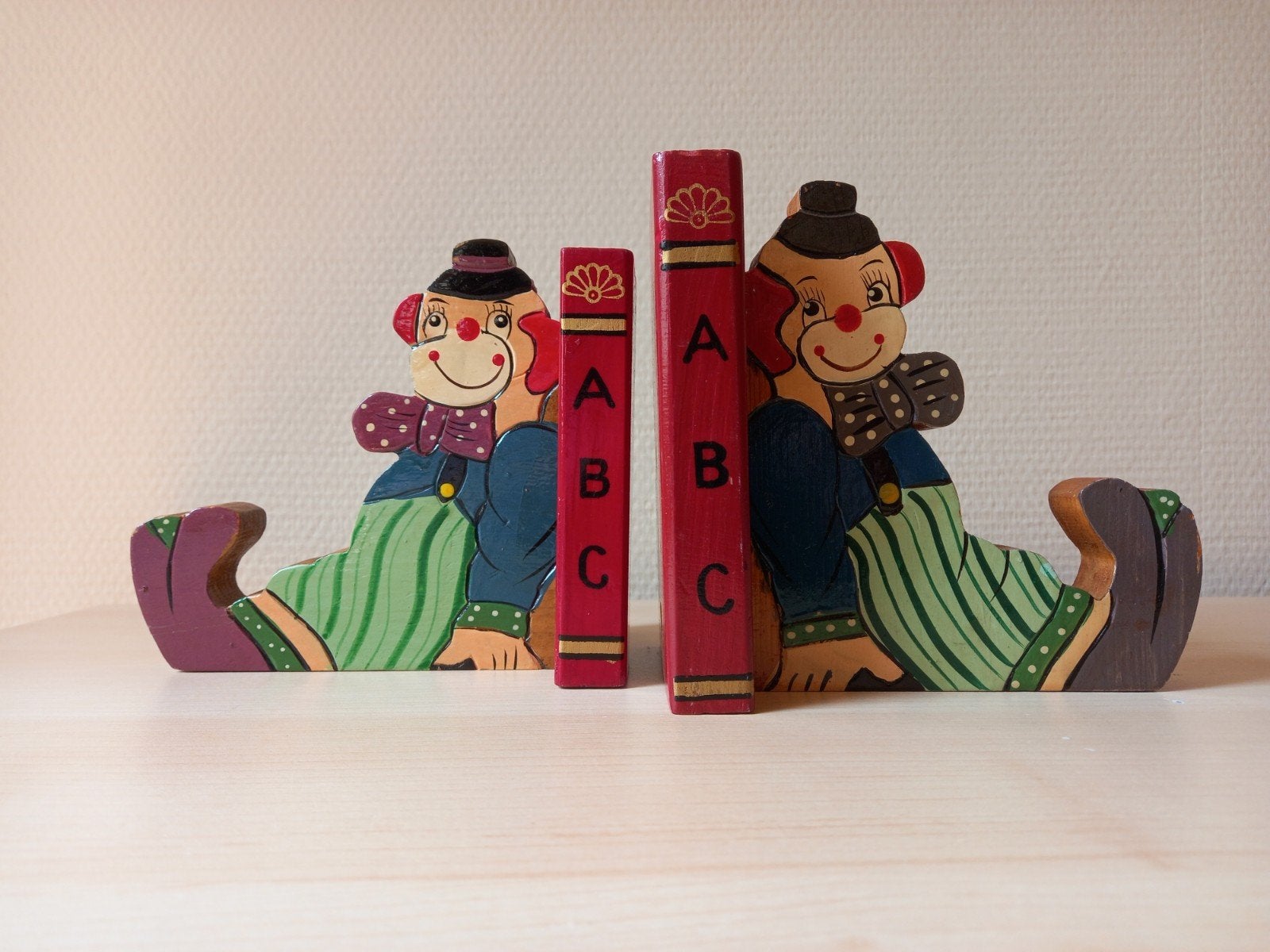 Houten boekensteun voor kinderen, Ophalen