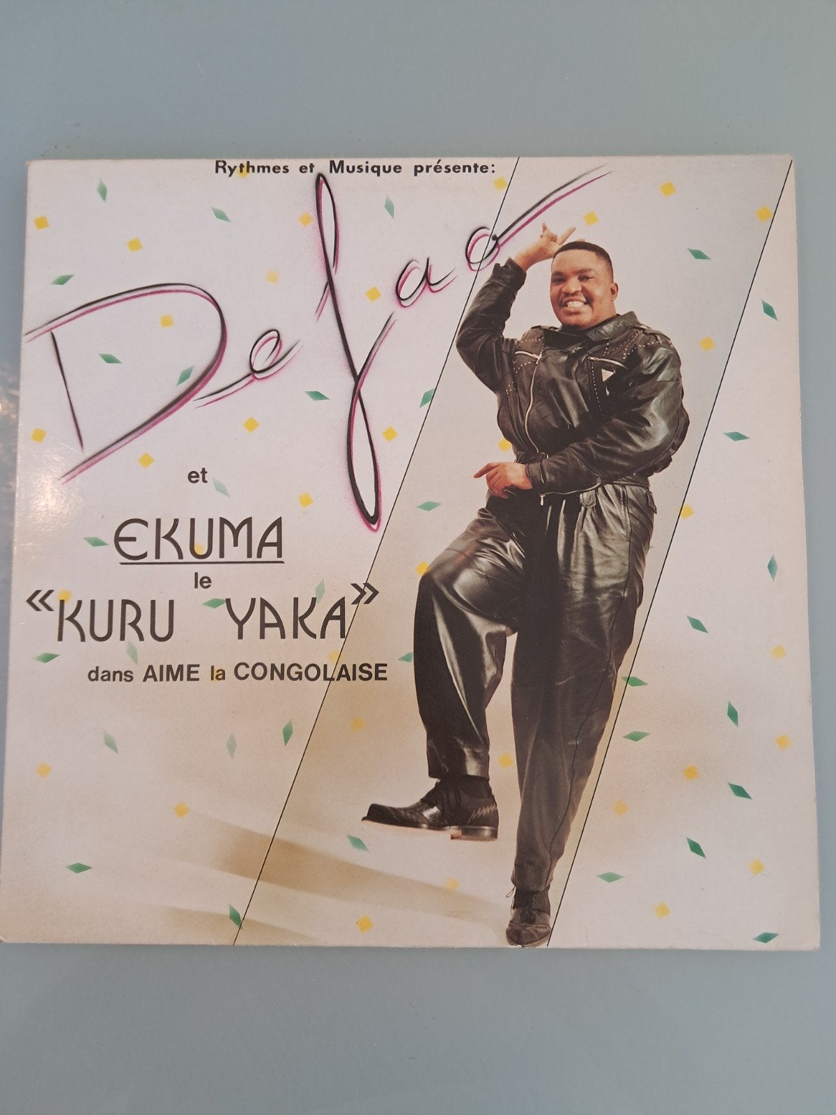 defao etekuma le kuru yaka...aime la congolaise 1990 african, Enlèvement ou Envoi, Comme neuf