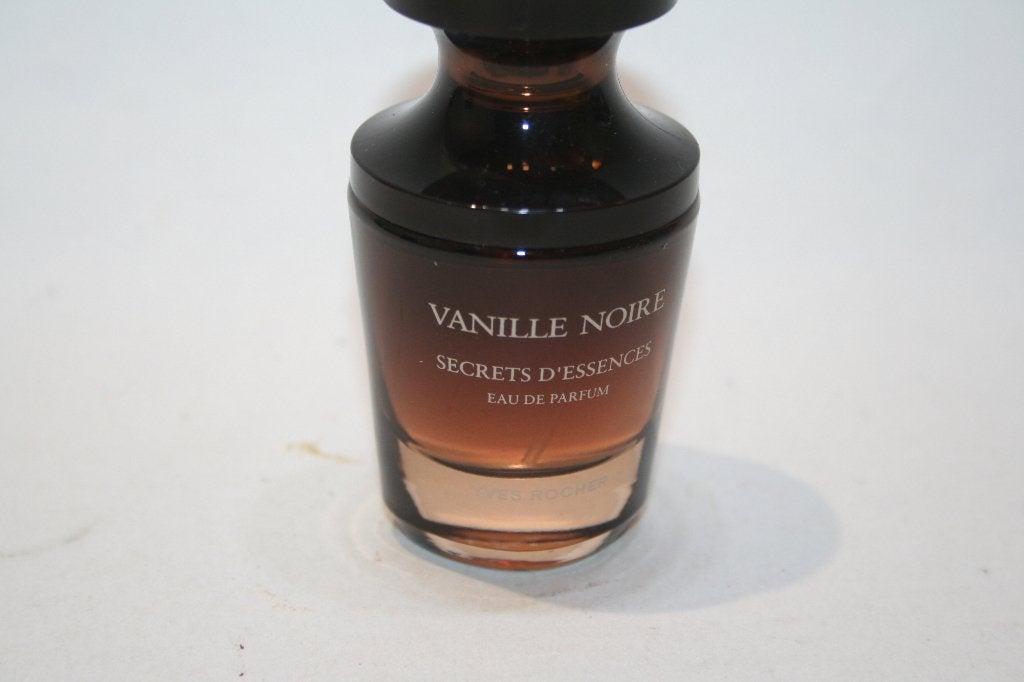 Yves Rocher Vanille Noire restent 25 de 30 ml EdP, Bijoux, Sacs & Beauté, Enlèvement ou Envoi, Utilisé