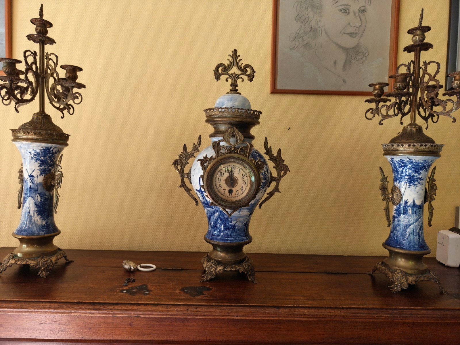 Schouwgarnituur, Enlèvement, Céramique ou Poterie