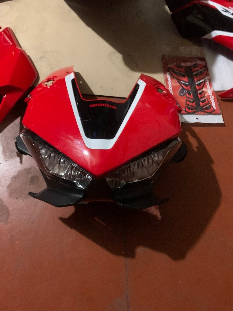 CBR 1000 RR kuipwerk, Ophalen, Nieuw