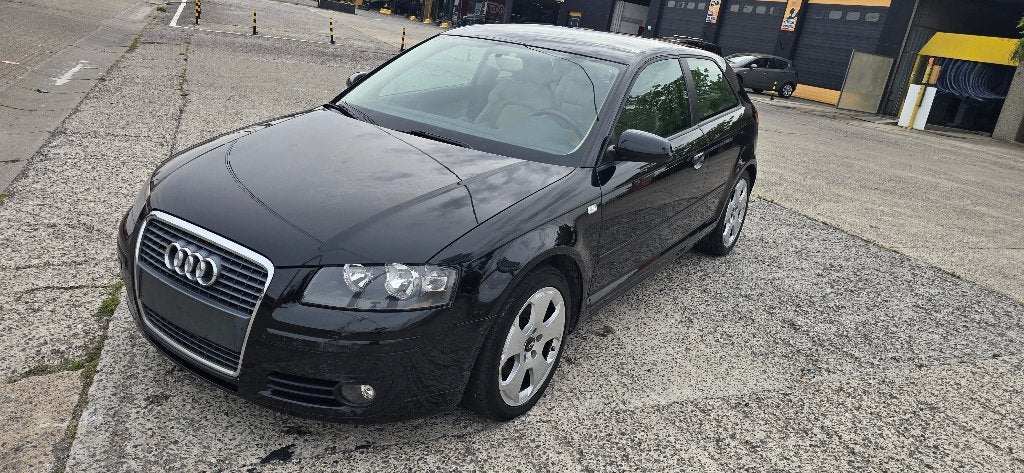 AUDI A3 1.6 ess 2008 CUIR/CLIM/JA17"/166.000 KM/PRIJS:1.999€, Auto's, Audi, 75 kW, 1600 cc, Leder, Bedrijf