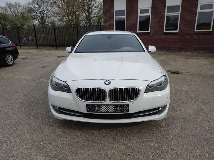 Partie avant complète d'un BMW 5-Serie (300), -, 3 mois de garantie, Utilisé, -
