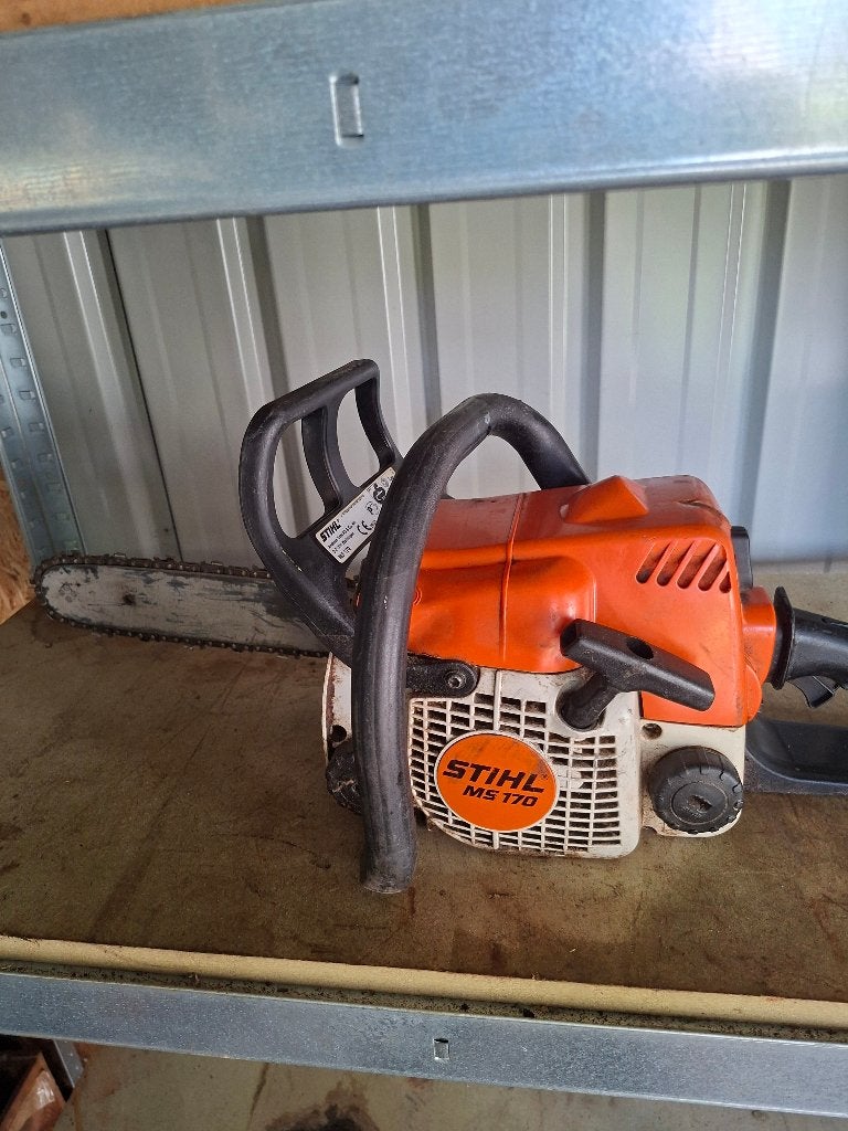 Scie à chaîne Stihl MS170, Enlèvement, Tronçonneuse