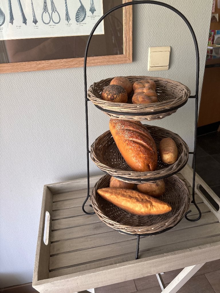Rieten stapelmand, Ophalen, Zo goed als nieuw
