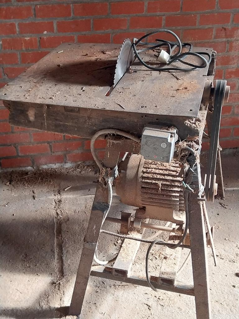 Zaagmachine, Doe-het-zelf en Bouw, Ophalen, Gebruikt