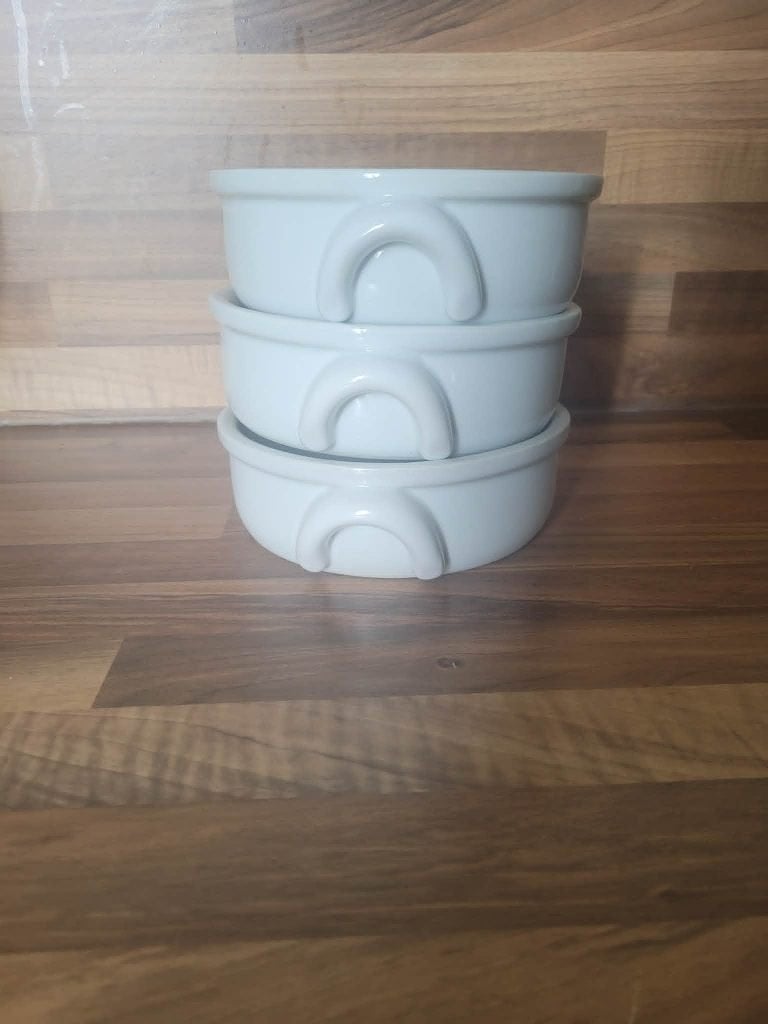 3 bols blancs de cuisine avec poignées, Maison & Meubles, Service complet, Céramique, Enlèvement, Utilisé