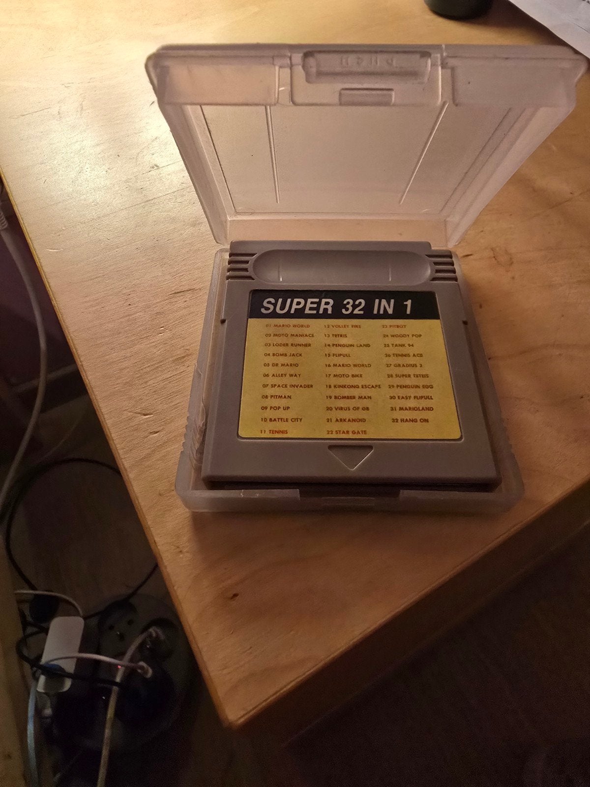 Jeu Game Boy 32 en 1 rare, Enlèvement ou Envoi, Neuf