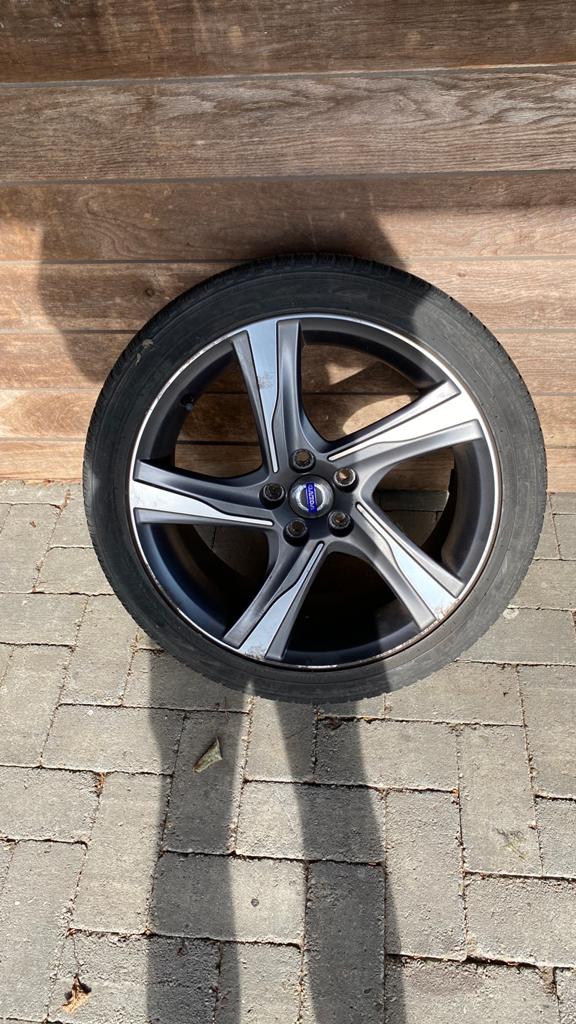 Volvo velgen, Auto-onderdelen, Banden en Velgen, Ophalen, Gebruikt, Velg(en), Winterbanden