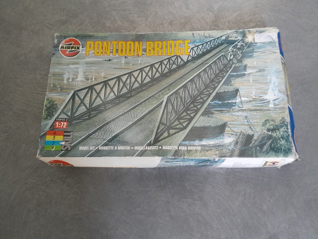 Pontoon bridge, Hobby en Vrije tijd, Ophalen of Verzenden, Gebruikt, 1:50 of kleiner, Diorama