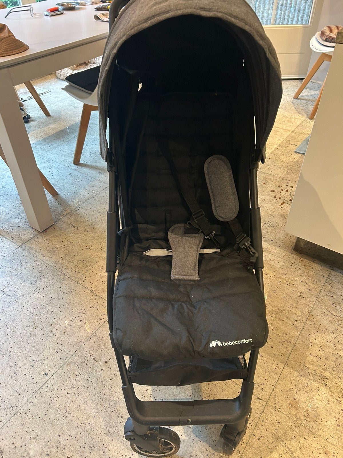 Opvouwbare buggy, Kinderen en Baby's, Ophalen of Verzenden, Gebruikt, Overige merken, Verstelbare rugleuning
