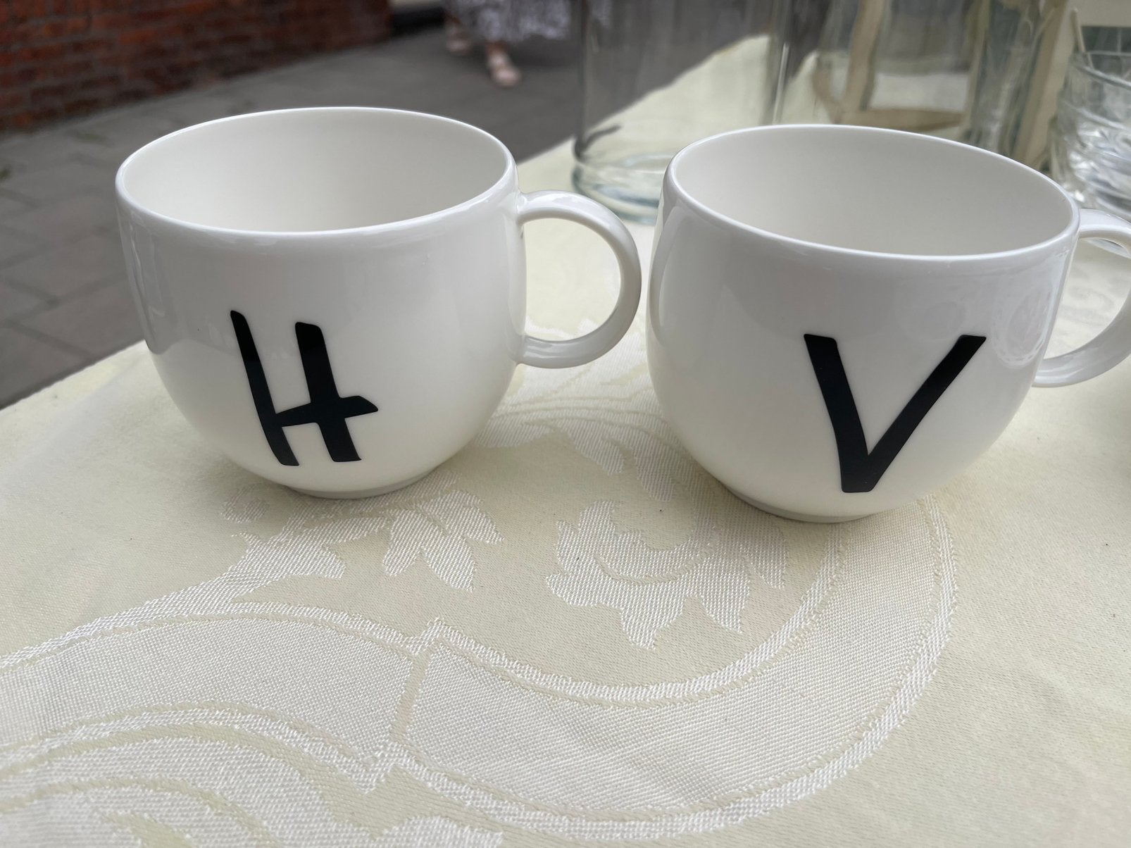 Leuke mokken, Villeroy & Boch, Ophalen of Verzenden, Modern, Kop(pen) en/of Schotel(s)