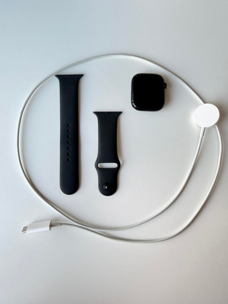 Apple watch serrie 10 gps 46mm, Handtassen en Accessoires, Smartwatches, Ophalen, Zwart, IOS, Nieuw