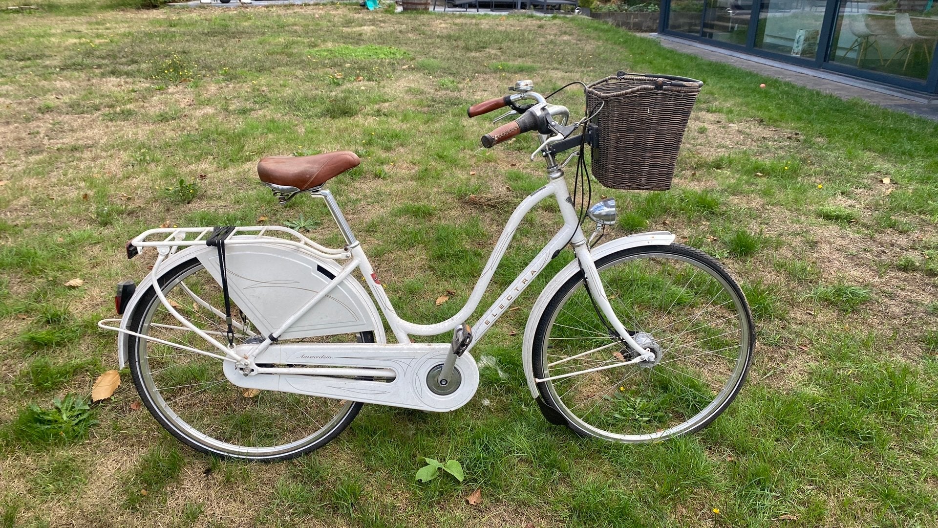 Mooie witte damesfiets in goede staat, Vélos & Vélomoteurs, Vélos | Femmes | Vélos maman, Enlèvement, Utilisé, Autres marques