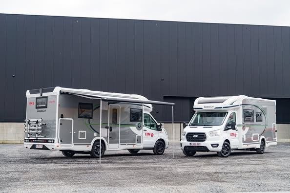 Te koop Mobilhome Chausson 720 - Titanium Line, Automaat, Raamblindering, Ringverwarming, Ford