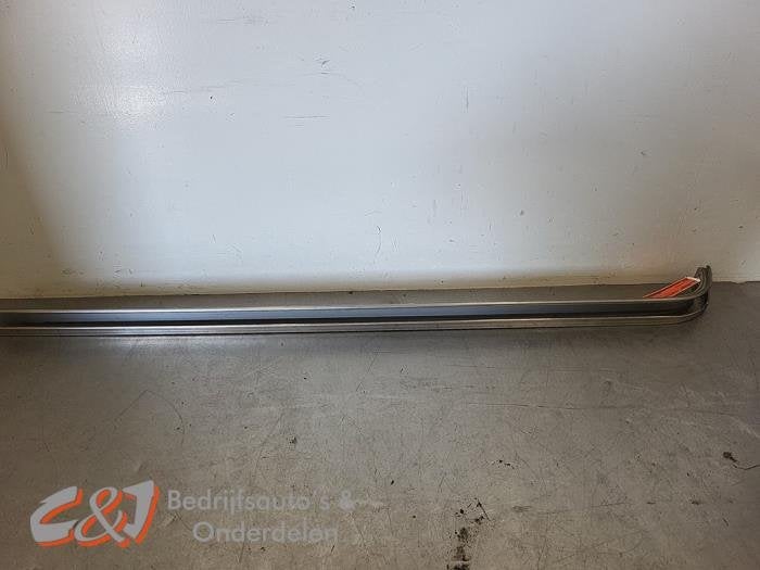 Schuifdeur Rail links van een Volkswagen Crafter, Gebruikt, -, Volkswagen, -