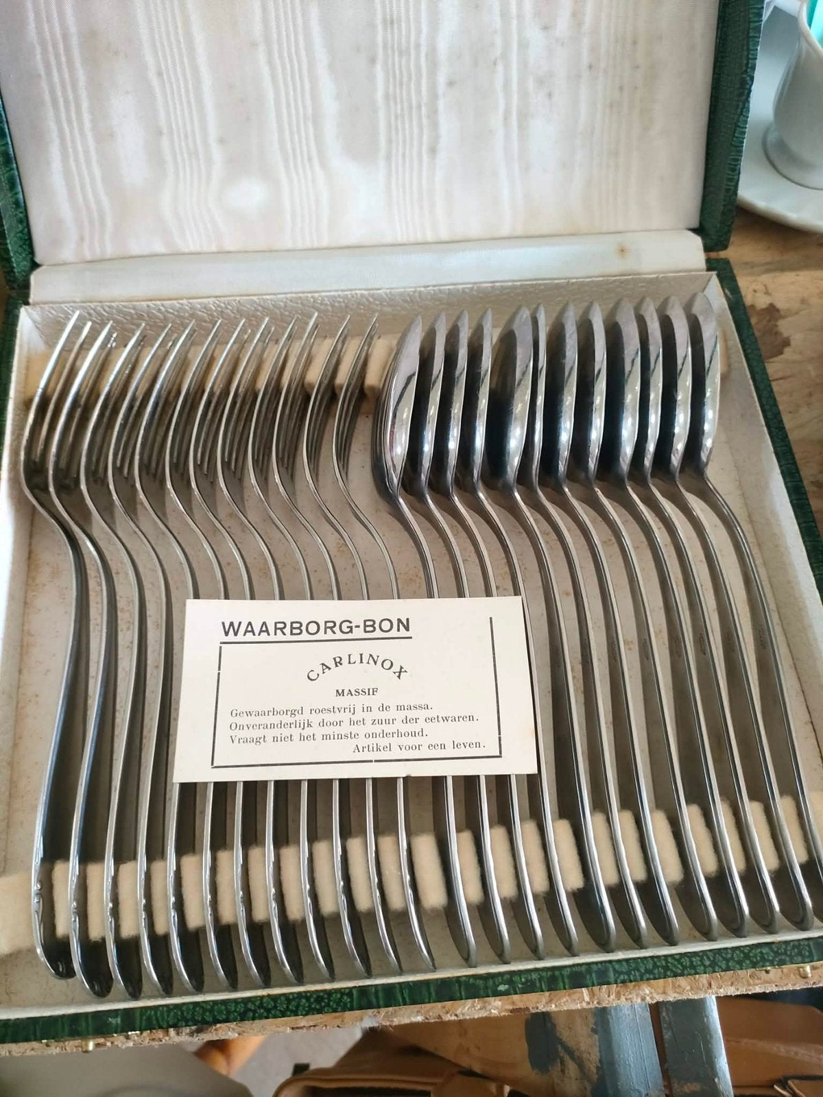 Service à couverts, Enlèvement, Comme neuf, Inox ou Chrome, Set de couverts
