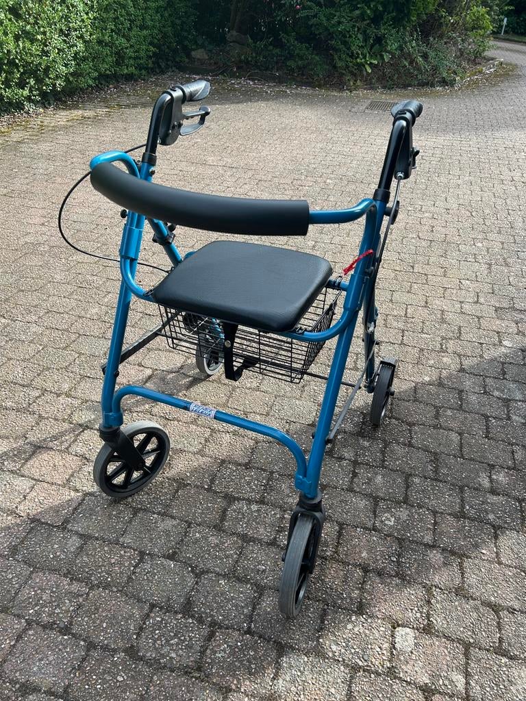 Deambulateur 4 roues avec freins, siège, Enlèvement, Pliable, Comme neuf