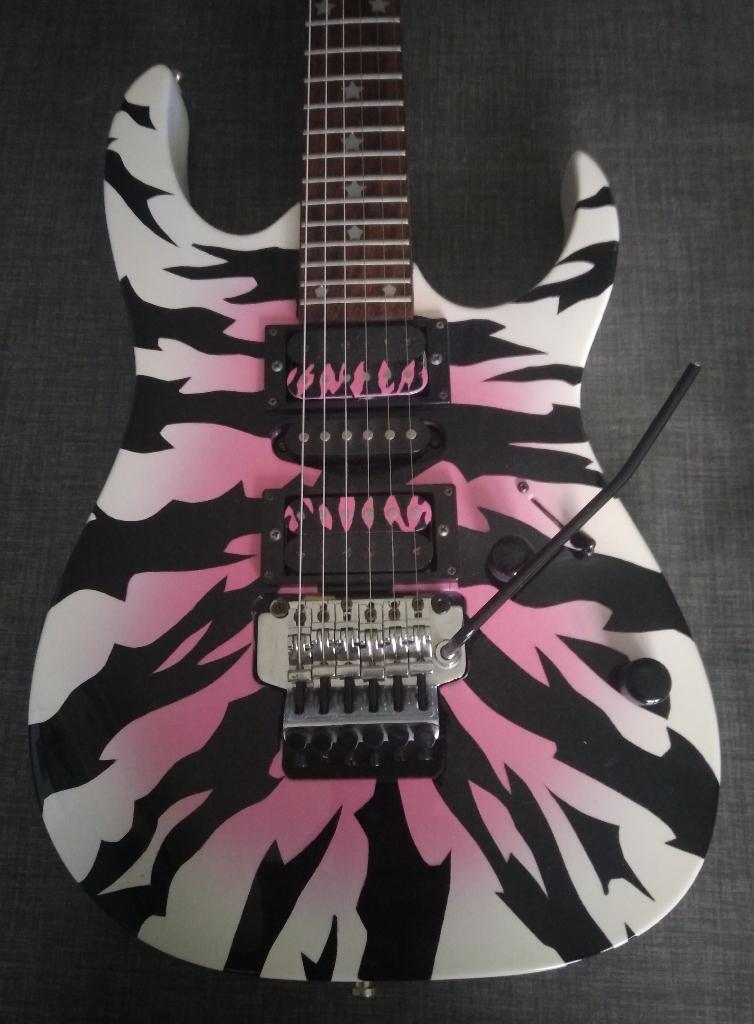 Ibanez customized paintjob, Muziek en Instrumenten, Ophalen, Zo goed als nieuw, Solid body, Ibanez