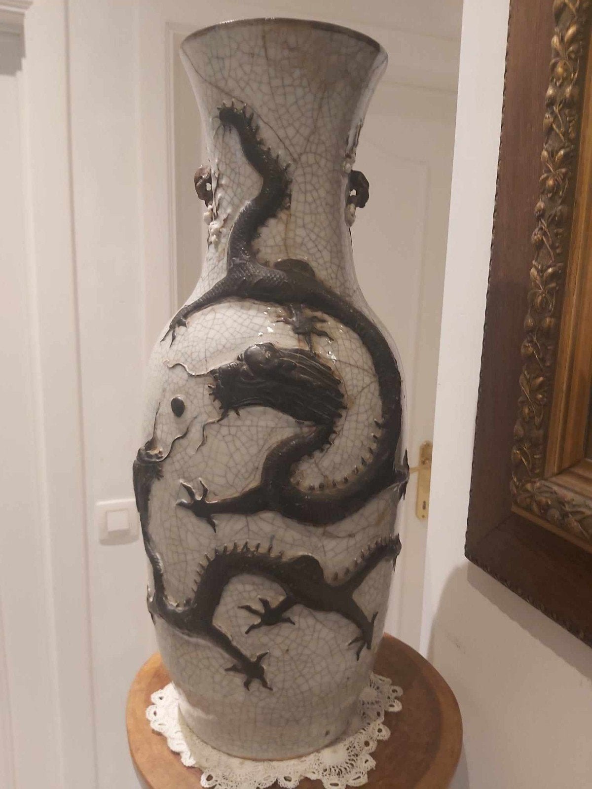 Vintage Chinese Nanking Craquelé Vaas met Draak. Circa 1875., Antiek en Kunst, Ophalen of Verzenden