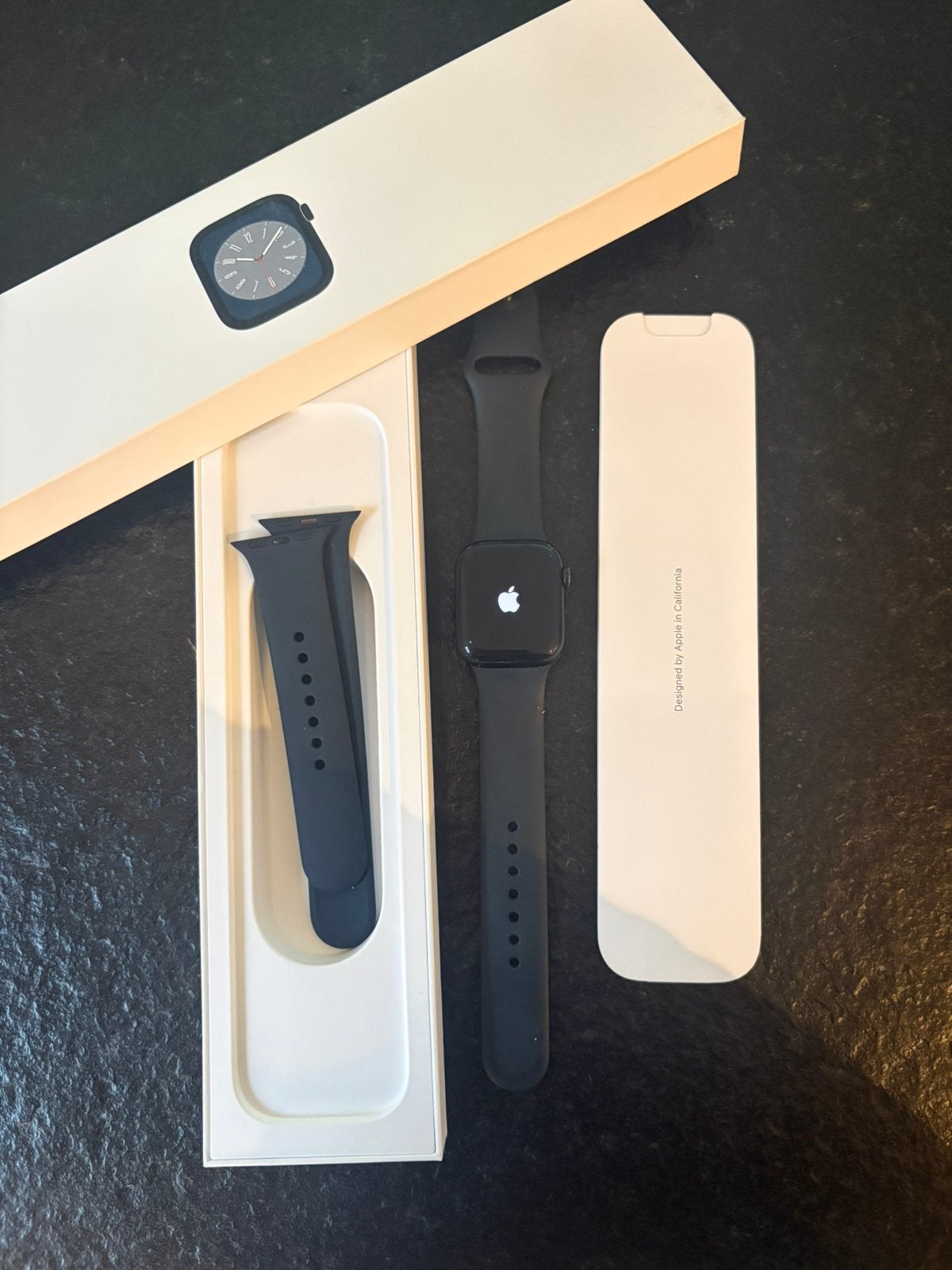 Apple Watch Series 8 – 41 mm – GPS – Midnight aluminium, Enlèvement, GPS, Comme neuf