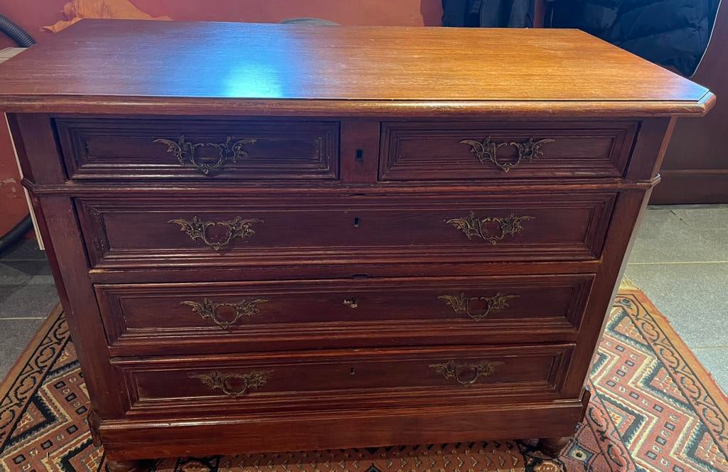 Commode à tiroirs, Ophalen, Gebruikt