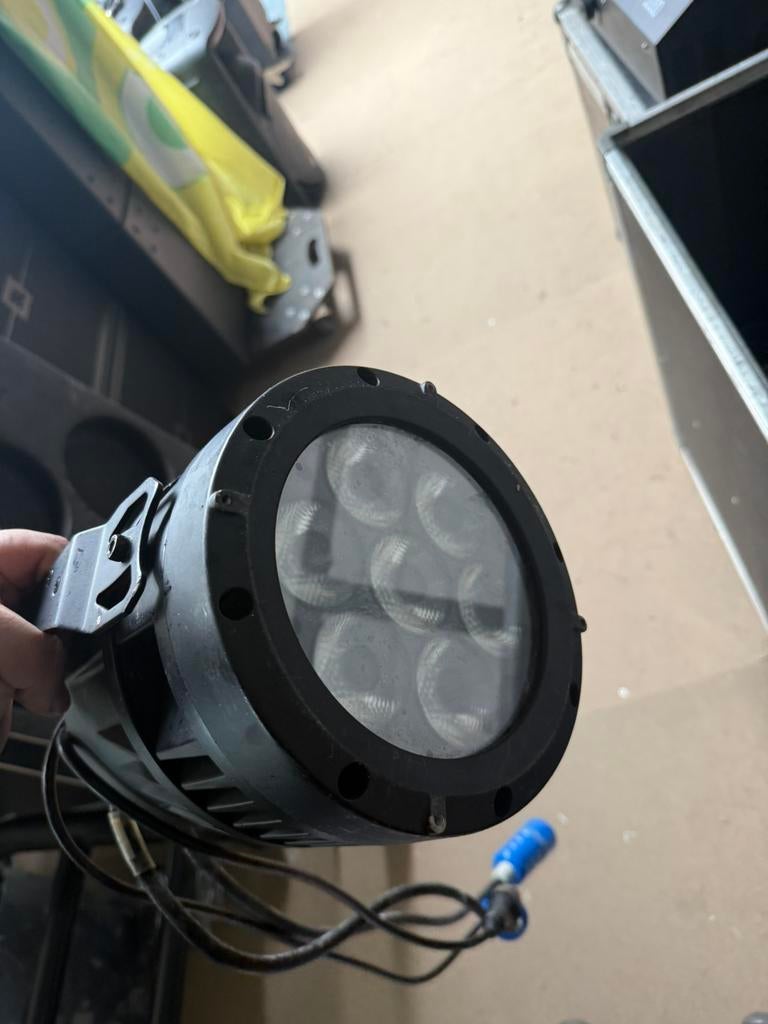 20 x briteq outdoor ledpars in maat flightcase, Enlèvement, Utilisé, Lumières, Couleur