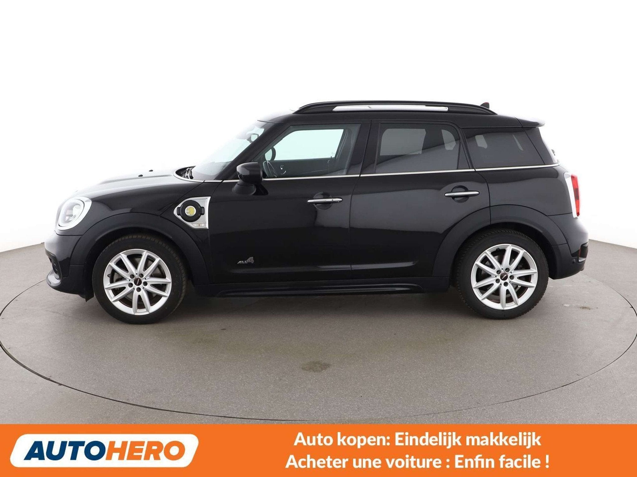 MINI Cooper SE Countryman Cooper S E Hybrid ALL4 (bj 2019), Auto's, Mini, Automaat, Stof, Countryman, Zwart
