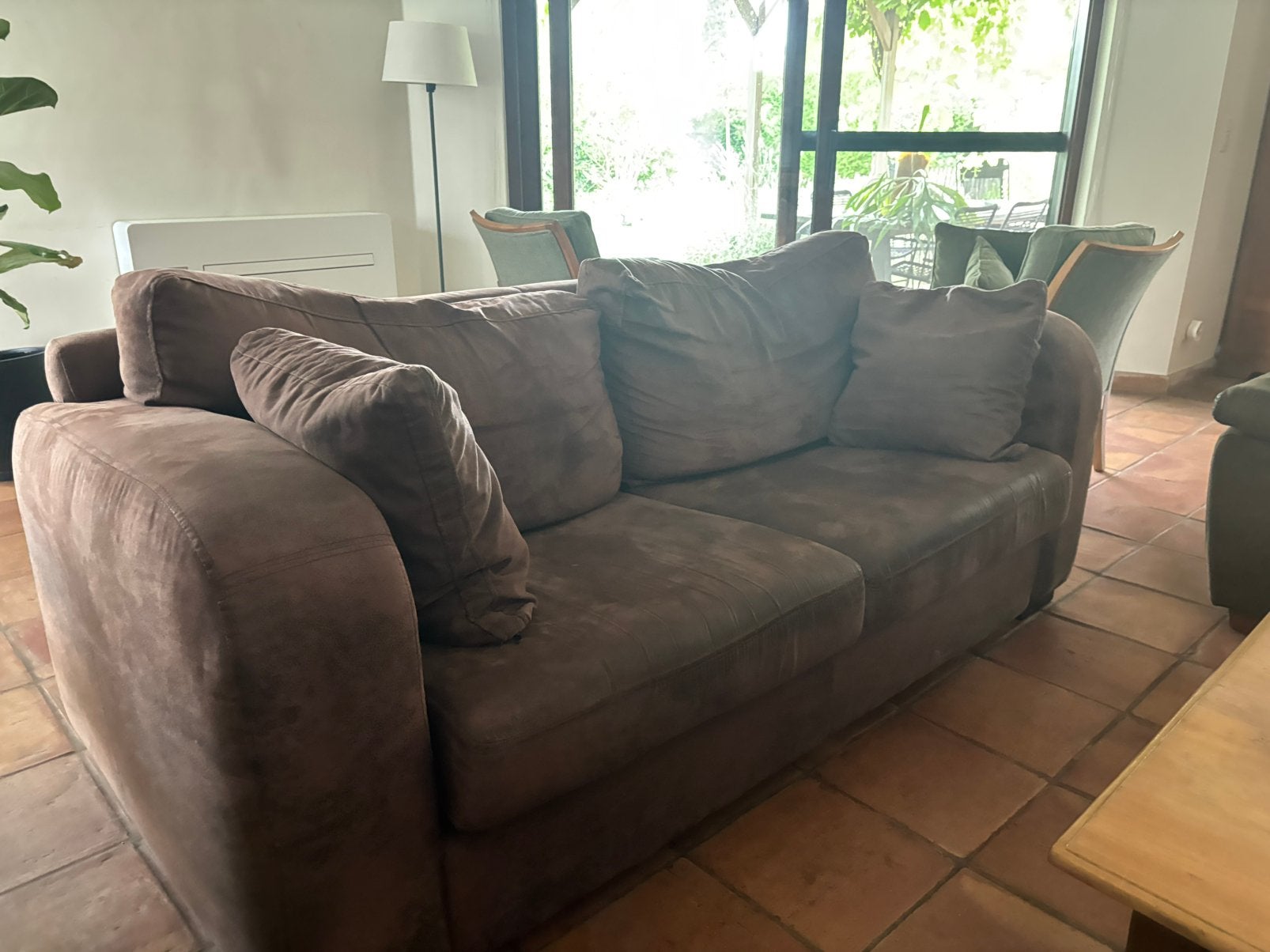 GRATIS Zetel 3-zit donkerbruin (200cmx98cm), Huis en Inrichting, Ophalen, Gebruikt, Driepersoons, 75 tot 100 cm