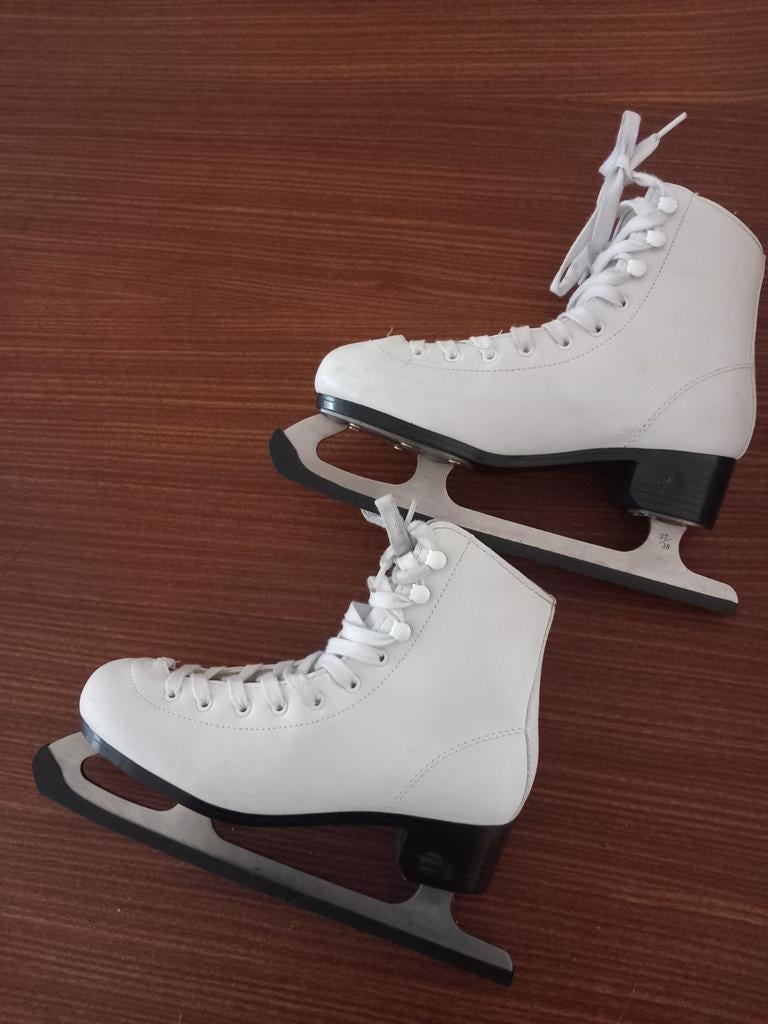 Witte kunstschaatsen mt 37, Ophalen, Kunstschaatsen