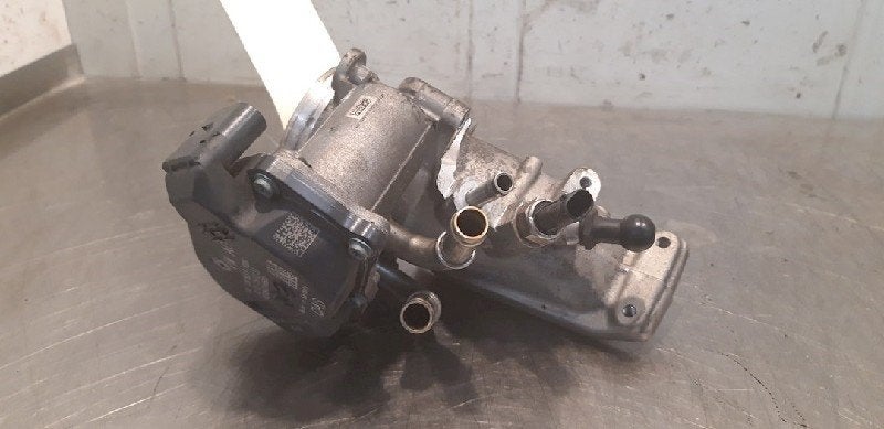 BOITIER PAPILLON Volkswagen Golf VII (AUA) (01-2012/03-2021), Utilisé, Volkswagen