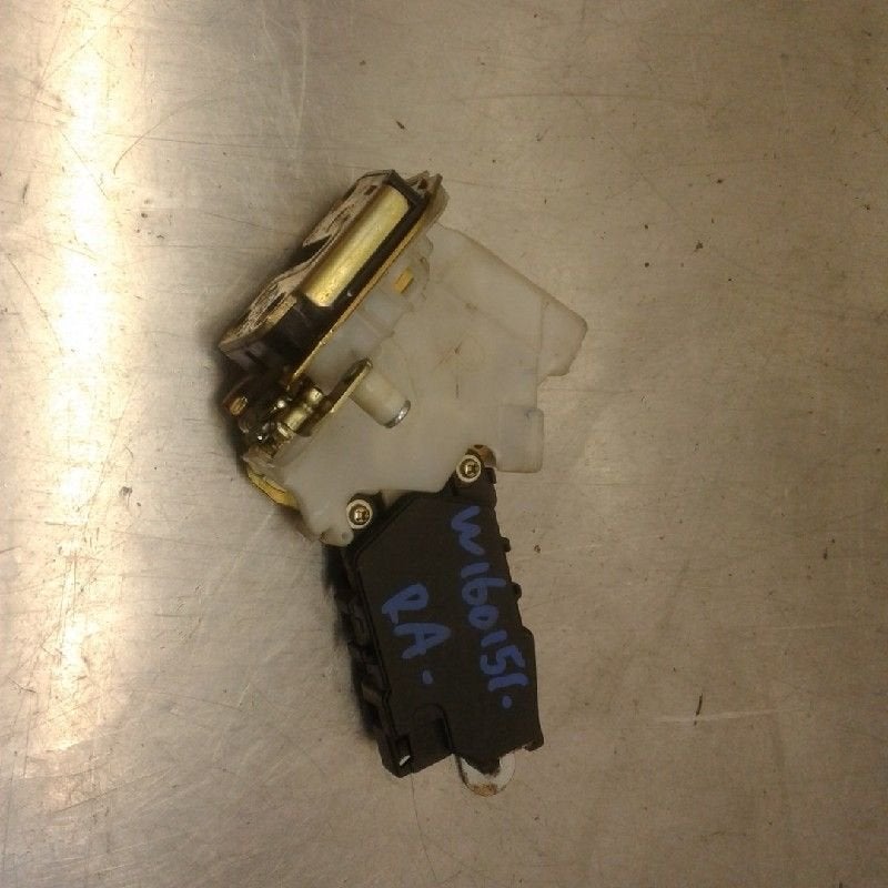 SERRURE DE PORTE RODS ARRIÈRE DROIT Subaru Forester (SG), Utilisé, Subaru