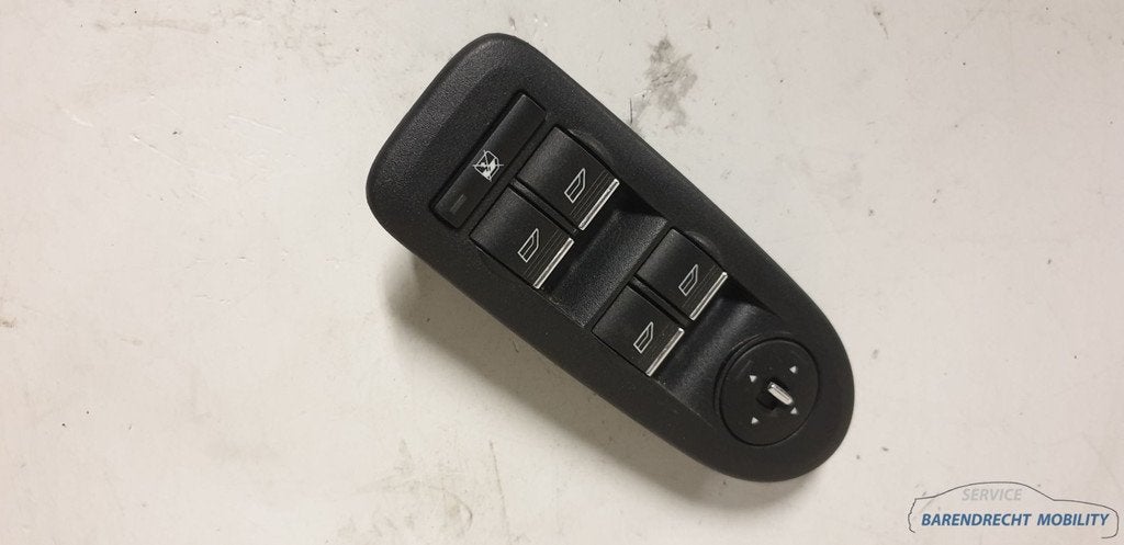 Raamschakelaar Ford Kuga 8M5T-14A132-AC elektrische ramen sp, Gebruikt, Info@ford.com, Ford, Ford Motor Company