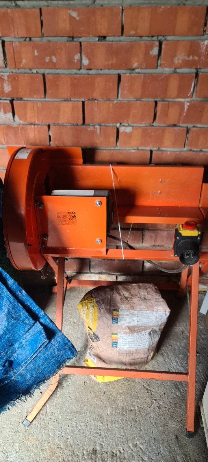 Zogoed als nieuwe zaagmachine bws400 atika, Ophalen, Nieuw, Atika