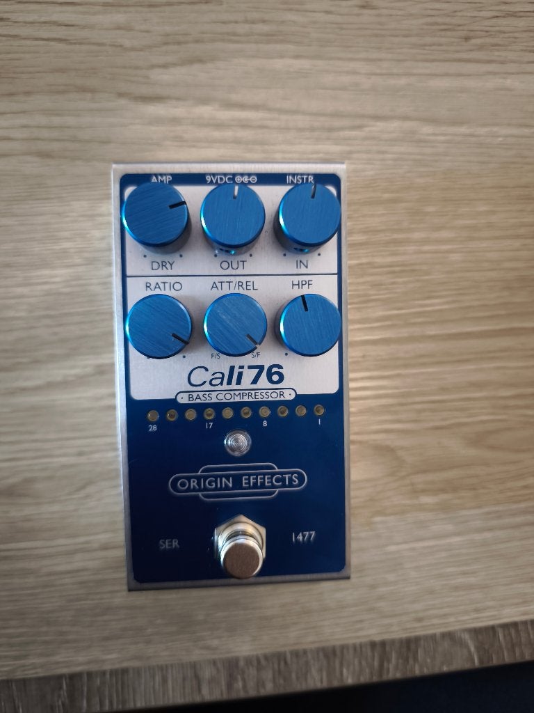 Compresseur Basse Cali 76 (Origin effets ), Musique & Instruments, Envoi, Utilisé, Compresseur