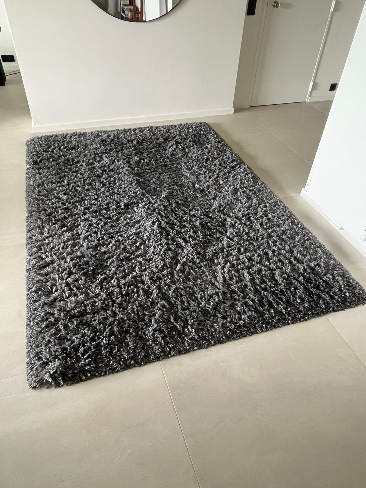 Donker grijs tapijt (170x240cm), Maison & Meubles, Ameublement | Tapis & Moquettes, Enlèvement, Comme neuf, Gris