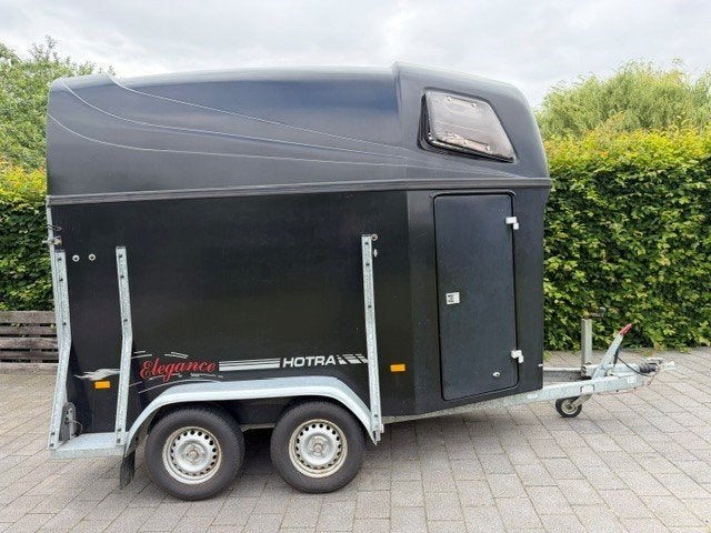 Hotra Elegance 1300 paardentrailer – 1,5 paard, Ophalen, Gebruikt
