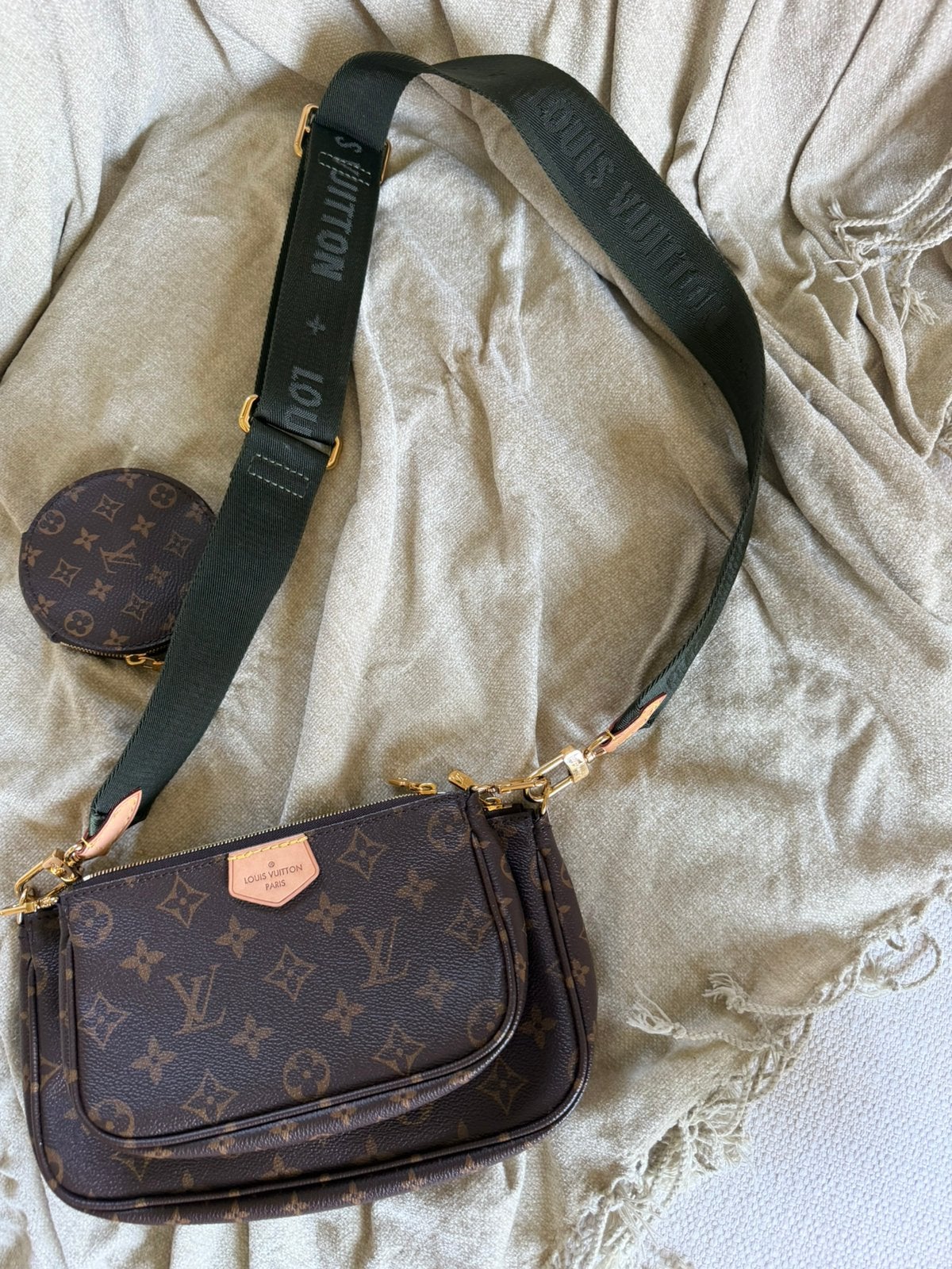 Sac multi pochette avec bandoulière kaki, Bijoux, Sacs & Beauté, Sacs | Sacs à bandoulière, Autres marques, Cuir, Comme neuf, Brun