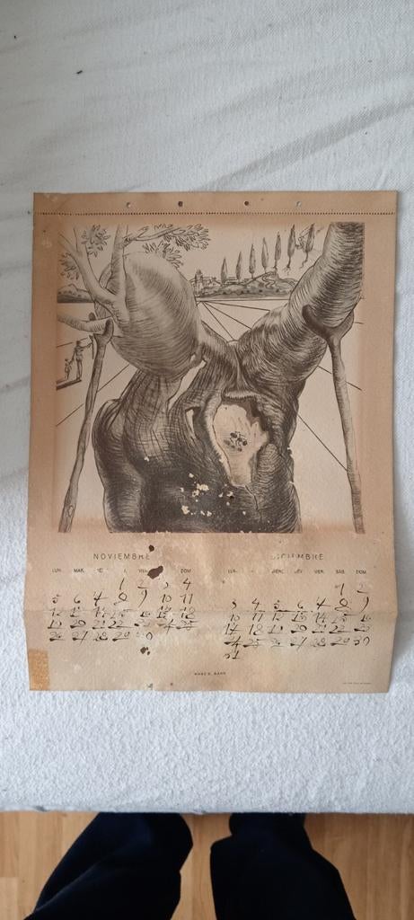 Calendrier vintage Salvador Dalí 1956 – Illustrations surréa