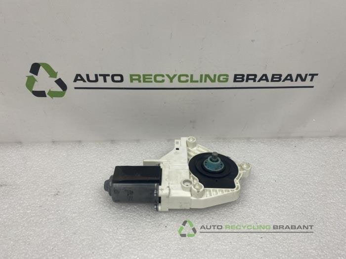 Moteur de vitre portière d'un Audi A5, -, 3 mois de garantie, Utilisé, -