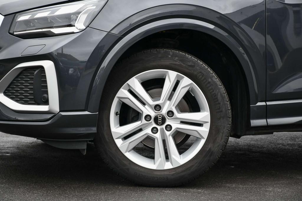 Audi Q2 Q2 35 TFSI *CARPLAY*CAMERA*ACC*LED*MATRIX*, Stof, 4 cilinders, https://public.car-pass.be/vhr/e0fd8da9-af1a-42f5-92be-8a4593c196f1