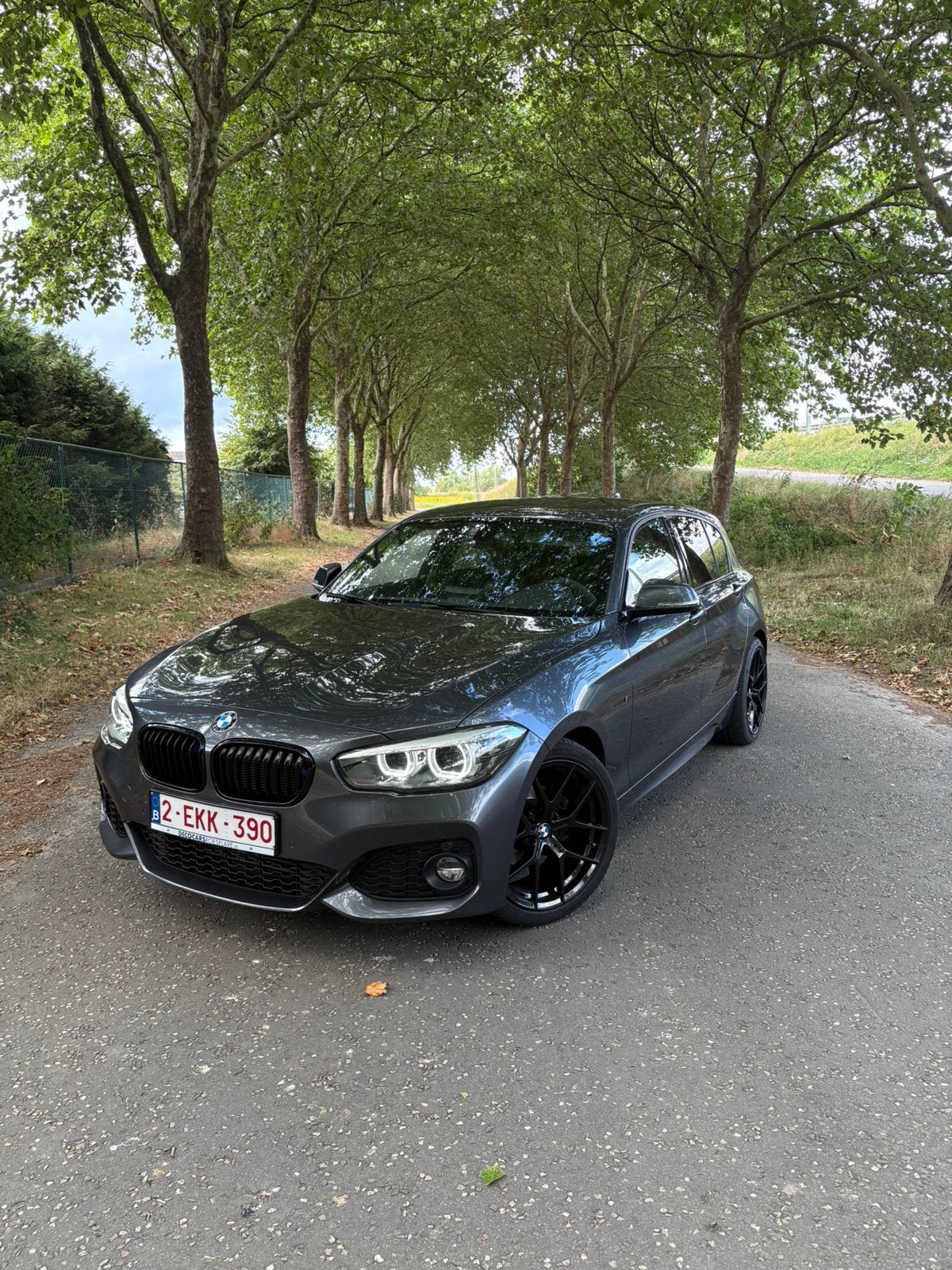 BMW 118i - M pakket - schadow edition - TOP STAAT, Auto's, BMW, 1 Reeks, Handgeschakeld, Particulier, Apple Carplay