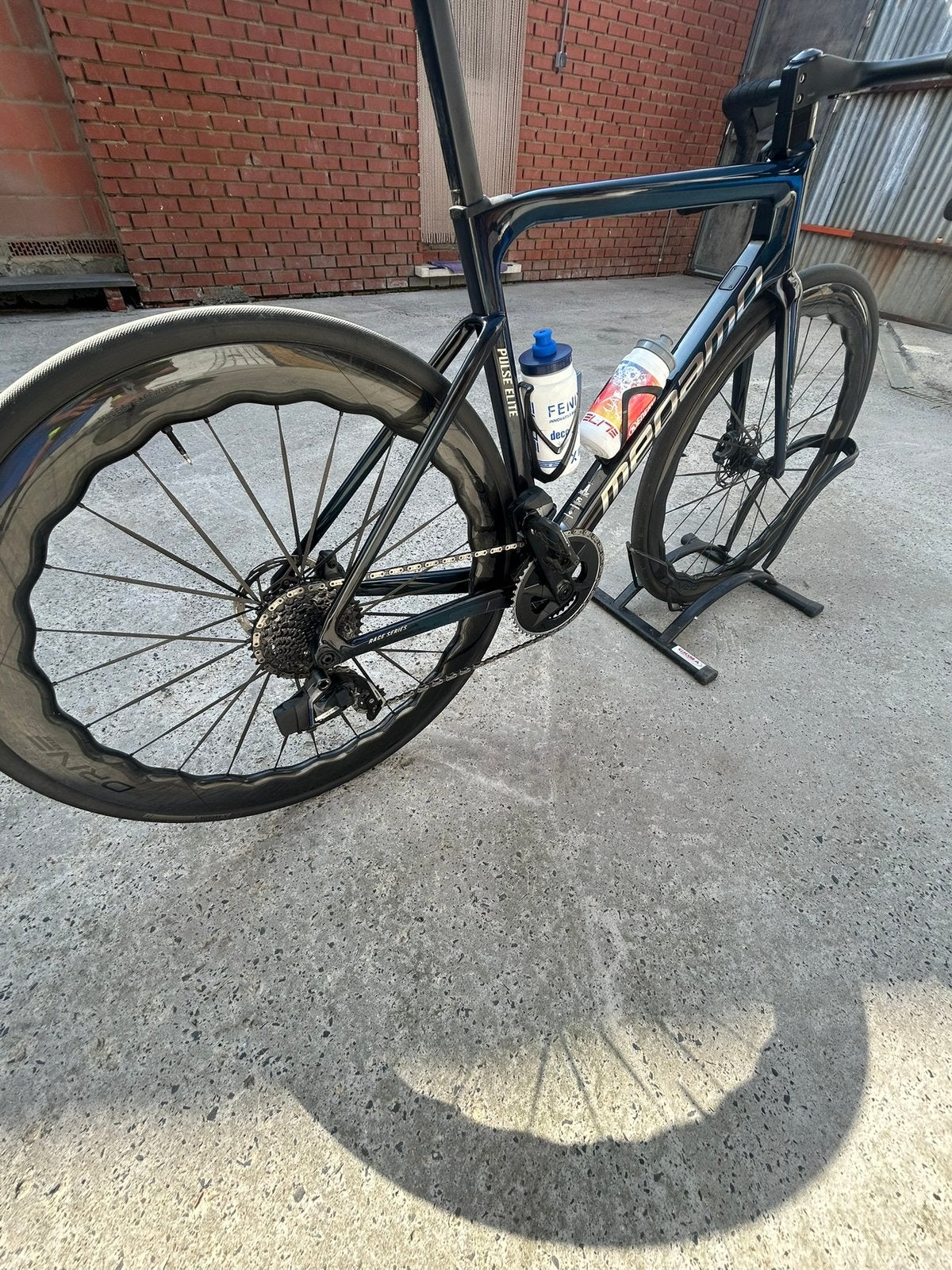 Velo a vendre 2500€ non discutable, Vélos & Vélomoteurs, Enlèvement, Comme neuf