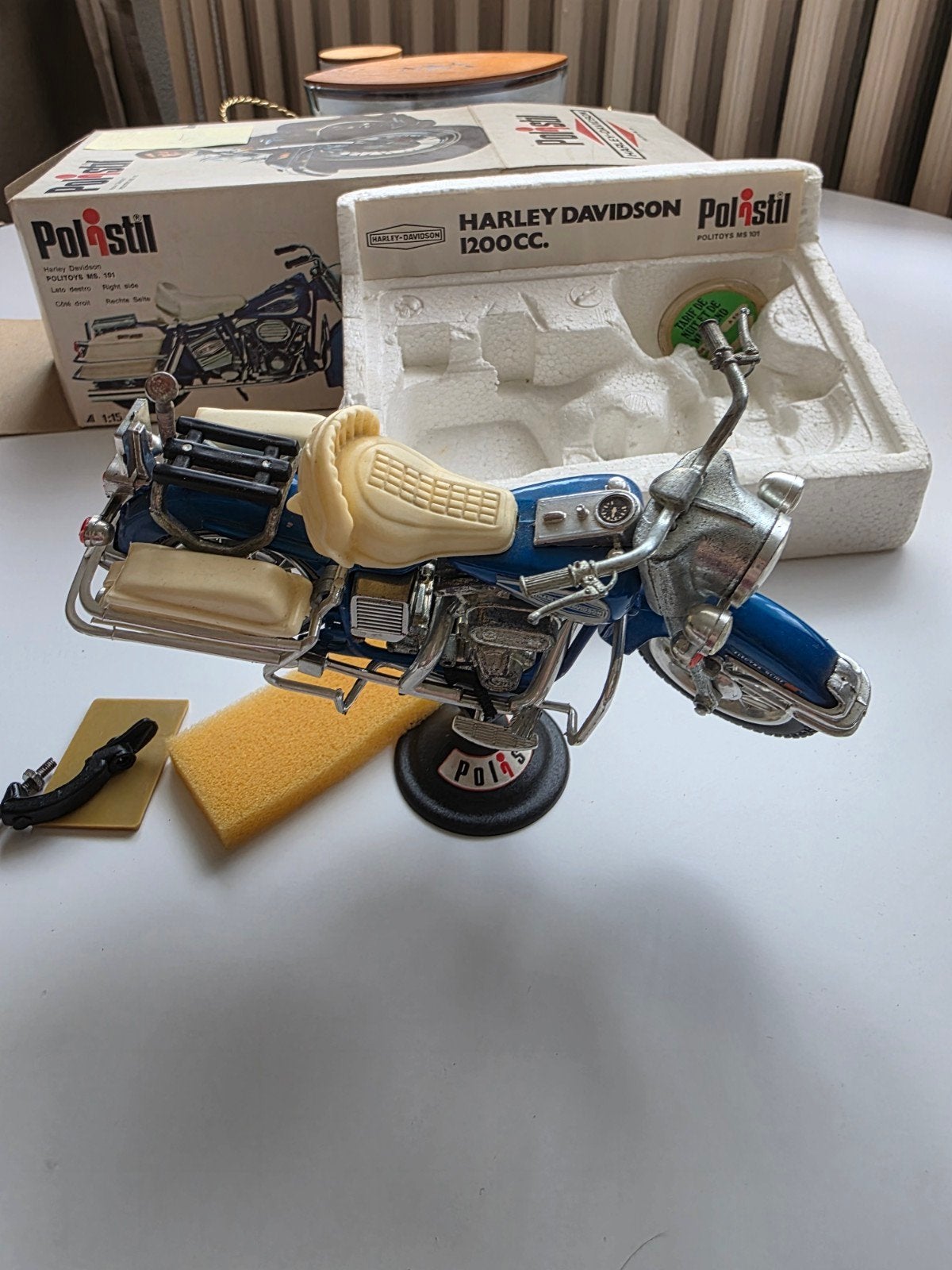 Moto de collection Polistil Harley - Davidson, Hobby & Loisirs créatifs, Modélisme | Voitures & Véhicules, Autres marques, 1:50 ou moins