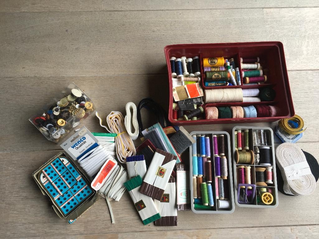 Naaigerief allerhande, Hobby en Vrije tijd, Ophalen, Zo goed als nieuw, Garen of Naald(en)