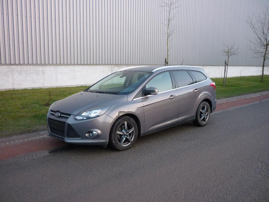 Focus 1.6 TDCi, Navi, Airco, Focus, Euro 5, Stof, 4 cilinders